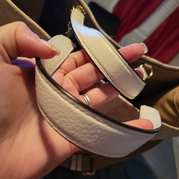 Like new coach purse and wallet - Picture 3 of 8